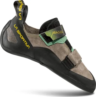 Klett-Kletterschuh "Aragon" von La Sportiva in Grau und Schwarz mit grünen Akzenten; seitliche Ansicht.
