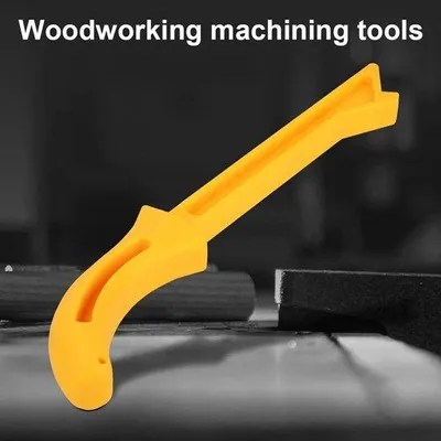 Immagine prodotto di Spintore per legno per seghe da tavolo - Accessorio per la lavorazione sicura del legno