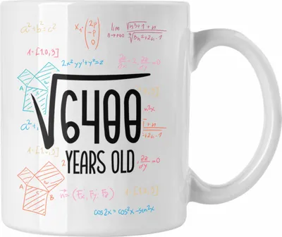Produktbild von Trendation - 80er Geburtstag Tasse Lustige Geschenkidee zum 80. Geburtstag "Wurzel Aus 6400" (Weiß)