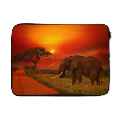 Produktbild von MuchoWow® Laptop Hülle 13 Zoll Elefant - Sonnenuntergang - Orange - Savanne - Tiere Laptoptasche - Laptophülle - Sleeve - Rundumschutz