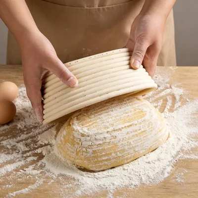 Image de Panier en rotin naturel, 25 cm, avec racloir à pâte et linge, idéal pour la cuisson du pain