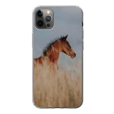 Produktbild von MuchoWow® Handyhülle Schutzhülle Hülle für iPhone 13 Pro Max Pferd - Luft - Gras Silikon Softcase Handy Hülle - Mobiltelefon