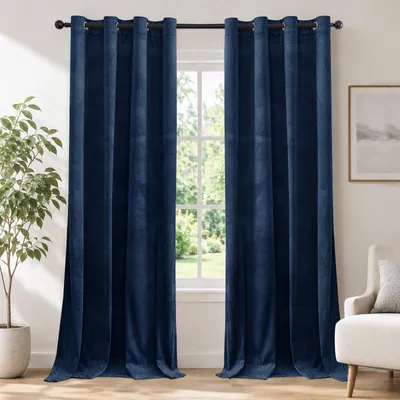 Productafbeelding van Elzusha - Set van 2 Zwarteout Gordijnen met Eyelets