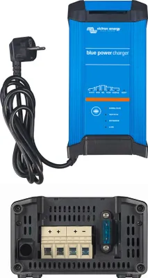 Image de Victron Energy chargeur de batterie blue smart IP22 charger 12t/15 3 connecteurs