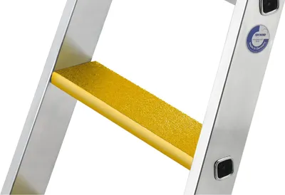 Produktbild von Günzburger Steigtechnik Trittauflage clip-step R13 gelb Länge 379 mm - 019855