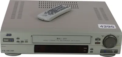 Produktbild von JVC SR-S388E - Professional S-VHS PAL videorecorder TBC