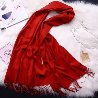 Produktbild von DE-6968 Schal in Rot – Eleganter Kaschmir Schal für jedes Outfit KP6968