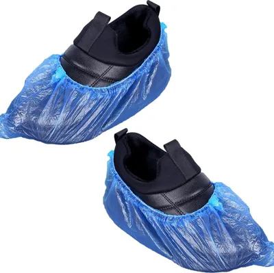Produktbild von 50 Stück Einweg Überschuhe | Dicker CPE Material | wasserdichte Schuhüberzieher in Standardschuhgröße | Überziehschuhe aus Plastik | rutschfest Überzieher für Schuhe in Einheitsgröße | Farbe [blau]