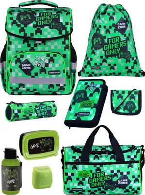 Produktbild von Familando Schulranzen-Set 9-teilig BASIC-PLUS Schultasche GAMER PIXEL ab der 1. Klasse