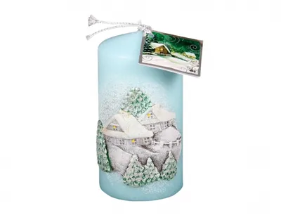 Obrázok produktu pre Nohel Garden Vianočná sviečka CHALOUPKA VÁLEC d7x14cm