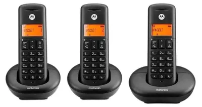 Produktbild von Motorola E203 Mobiltelefon One Size / EU Plug 220V One Size