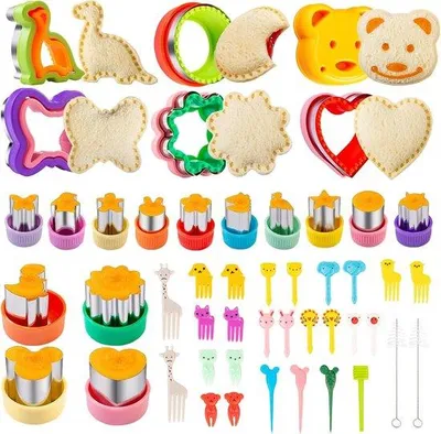 Produktbild von Famanu Ausstechformen Set 48-teilig - Für Kinder, Brot- und Gemüseschneider