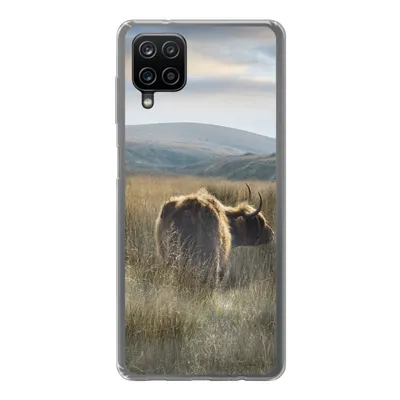Produktbild von MuchoWow® Handyhülle Schutzhülle Hülle für Samsung Galaxy A12 Schottische Highlander - Nebel - Gras Silikon Softcase Handy Hülle - Bild