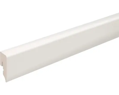 Produktbild von SKANDOR Sockelleiste PVC KU48L weiß 15 x 38,5 x 2400 mm