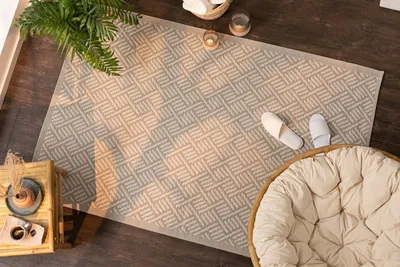 Produktbild von Indoor & Outdoor Teppich "Beige" aus recyceltem Polypropylen, 120x180 cm, wetterfest für Garten, Balkon & Terrasse