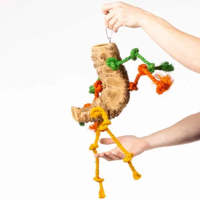 Produktbild von Bamboo Wrap Spielzeug | Natürliche Beschäftigung für Papageien aller GrößenBamboo Wrap Papageienspielzeug | Natürliches Kautier für große und mittelgroße Vögel