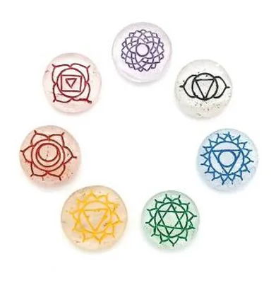 Produktbild von Bergkristall Edelsteine "Chakra" graviert/bemalt Set7