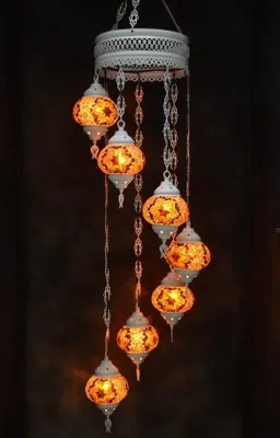 Produktbild von Hanglamp aus braunem Mosaikglas, orientalische Kronleuchter mit 7 bunten Glaskugeln, handgefertigt in der Türkei
