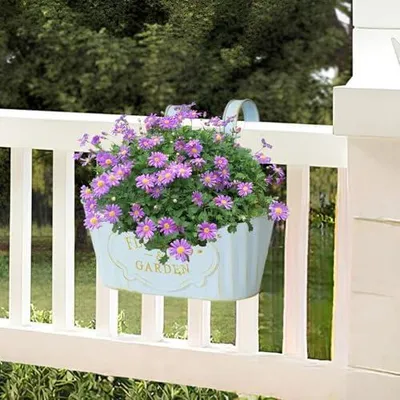 Produktbild von Metall Hängende Blumenampel für den Außenbereich - Pflanzkübel mit Abdeckung, Balkongeländer-Töpfe | Fensterfeld, Blumenkästen für,, Garten