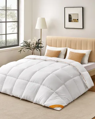 Produktbild von SONGMICS HOME Bettdecke, 200 x 200 cm Steppdecke, Steppbettdecke mit 8 Schlaufen, 300 GSM Decke, Doppelbettdecke, mit Karosteppung, wolkenweiß