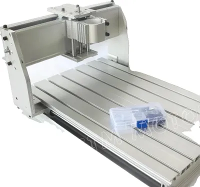 Obrázek produktu pro CNC gravírovací stroj, odolná konstrukce ze slitiny, kompatibilita s širokou škálou materiálů, upínací rozměry 30 × 40–52 mm