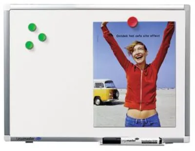 Produktbild von Legamaster PREMIUM PLUS Whiteboard 60x90cm, 882 x 582 mm, Emaille, Horizontal / Vertikal, Fixed, Magnetisch, Anti-Kratz-Beschichtung
