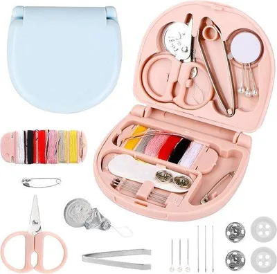 Image de Petit kit de couture de voyage Mini - kit de couture d'urgence portable pour débutants - trousse OPV, kit de couture de voyage pour les familles.