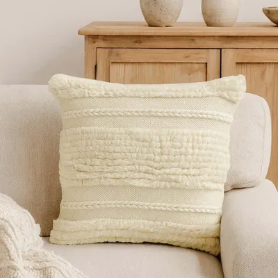 Productafbeelding van Milton & Oldbrook sierkussens, 45 x 45 cm. Inclusief vulling. Kleur: wit