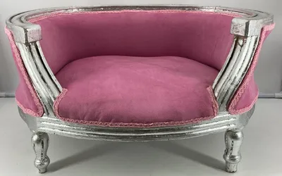 Produktbild von Casa Padrino Barock Hundebett Rosa / Silber - Barock Hundemöbel - Barock Tiermöbel - Prunkvolle Tiermöbel im Barockstil