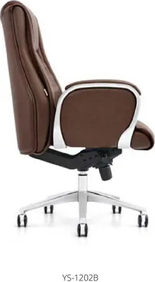 Produktbild von Kunstleder-Sessel in Schwarz mit Edelstahlrahmen modern und elegant