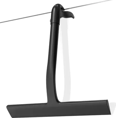 Produktbild von INF Silikon Duschabzieher 22.5x21x1.9 cm Softblade 145° gebogen mit rutschfestem Griff Schwarz