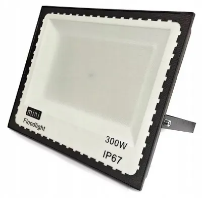 Produktbild von 300W Flutlichtlampe IP65 HALOGEN LED über der Baugarage