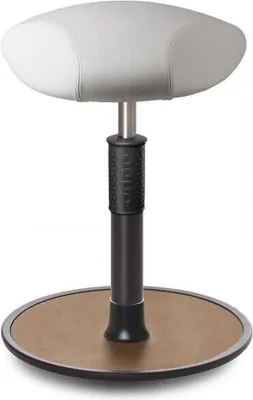 Produktbild von Sitz- Stehhocker Free Regular Triangel Boxmark Leder Weiß schwarz /Natur.