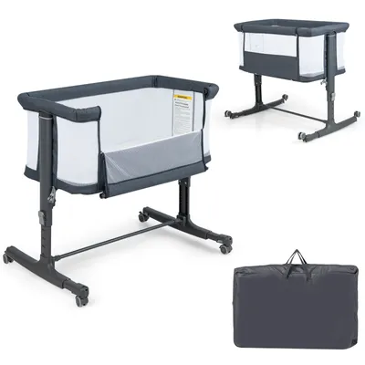 Produktbild von GOPLUS 3 in 1 Beistellbett, tragbares Reisebett mit Wiegemodus, abnehmbare Matratze, Taschen & feststellbare Räder, Babybett höhenverstellbar, Kinderbett für Baby bis 9 kg (Modell 2-Dunkelgrau)