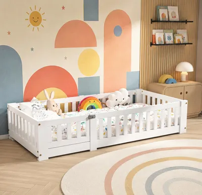 Produktbild von INONEFT Bodenbett 120x200 cm mit Rausfallschutz,Kinderbett mit Abnehmbare Turverkleidung, Montessori bed, Massivholz, ohne Matratze, Weiß, KI-generiertes Bild
