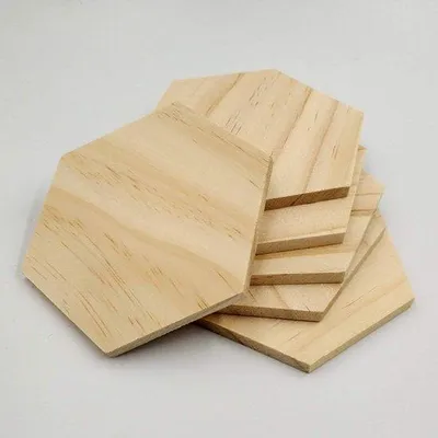 Produktbild von Famanu Holzstücke Sechseckige Form - Unbehandelt, 9 cm