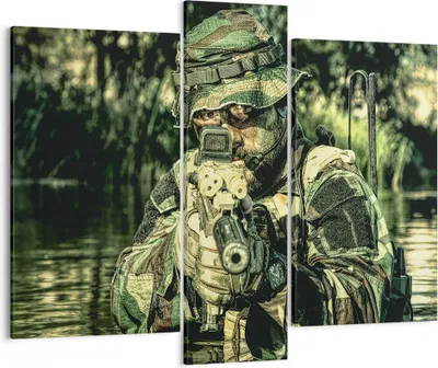 Produktbild von Bild auf Leinwand - Leinwandbild - Soldat Gewehr - 95x80cm - Wand Bild - Wanddeko - Wandbilder - Leinwanddruck - Bilder - Kunstdruck - Wanddekoration - Leinwand bilder - Wandkunst - CB95x80-3945