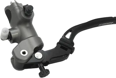 Obrázok produktu pre Radiálna spojková pumpa s dlhou pákovou rukoväťou, vhodná pre motocykle Benelli TnT 1130 Cafe Racer vyrábané v rokoch 2006 až 2014, s objemom 1130 cm³