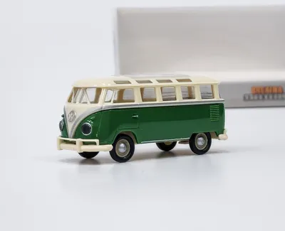 Produktbild von Volkswagen T1b Samba (1960) beige/grün 1:87