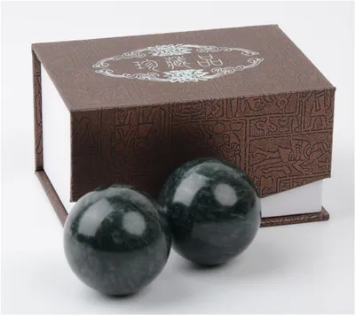 Obrázok produktu pre Baoding gule, prírodný mramor, 4 cm, 2 kusy, tmavozelené, na masáž rúk