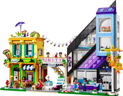 Produktbild von LEGO 41732 Friends Stadtzentrum, kreatives Modular Building Spielzeug für Mädchen und Jungen, Dekorieren & Ausstellen im Puppenhaus mit 9 Figuren, Wohnung und Geschäften, 2023 Charaktere