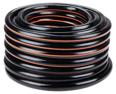 Produktbild von BLACK+DECKER Gartenschlauch 15 Meter ⌀19MM - Strapazierfähiges PVC - Gartenbewässerung, Autowäsche, Poolbefüllung - Passend für jeden Standardwasserhahn - Schwarz/Orange
