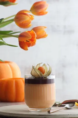 Produktbild von Hermia Concept Wasser- und Saftgläser/ Cocktailgläser Halbmond-LAV1137