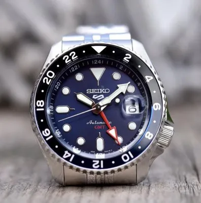 Produktbild von Seiko SSK003K1 Herrenuhr Gmt schwarz blau