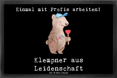 Produktbild von Mr. & Mrs. Panda fußmatte Klempner Leidenschaft 40 x 60 cm - Schwarz - Geschenk, Spruch, Fußabstreifer, Handwerker, Schmutzfangmatte, Bodenvorleger, Meister, Lustig