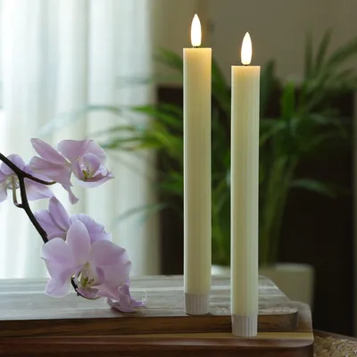Produktbild von LED Stabkerzen LIV - gerillt - Echtwachs - flackernd - H: 25cm - Timer - creme - 2er Set