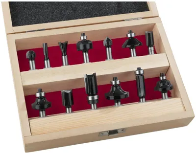 Produktbild von Set aus 13 Fräsern für CNC-Fräsen aus Hartmetall (HM) mit 8 mm Schaft, inklusive Lager und Holzkiste