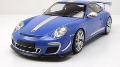 Image de Minichamps 155062222 Porsche 911 GT3 RS 4.0 2011 bleu 1:18