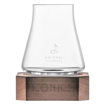 Imagen del producto de ZWIESEL GLAS handmade BECHER CONICS 79 MIT HOLZSOCKEL 122231