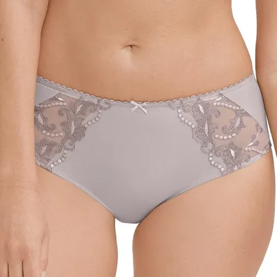 Produktbild von Felina Secret Delight Taillen Slip Hochwertiger Taillenslip aus weicher Mikrofasern., Elegante Stickerei für einen schönen Look., Nahtloses Design für besten Tragekomfort.